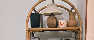 LAMPADA E VASO IN RATTAN