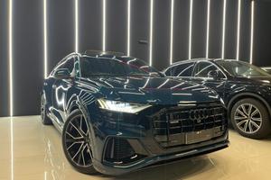 Audi Q8 50 TDI 286CV ALLES. SQ8 TETTO IVA DEDUCIBI