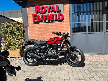 Royal Enfield HNTR 350 London Red
