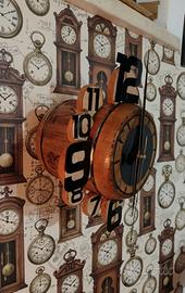 orologio da muro in legno artigianale