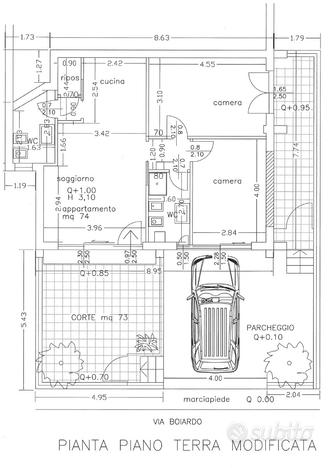 Appartamento con ingresso indipendente e corte