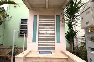 VILLA A SCHIERA A BARLETTA