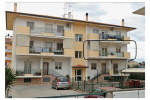 Appartamento-box-posto auto