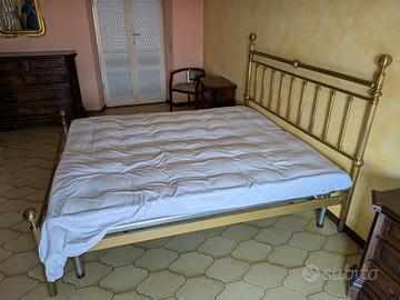 letto matrimoniale in ottone 