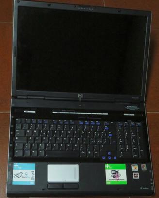 HP Pavillion DV8000 - n.2 Notebook NON Funzionanti