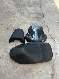 Sedili e vetro anteriore di scooter