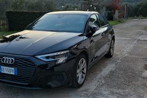 Audi A3 Business 2021 • 2.0 TDI 116 CV • Unico Pro
