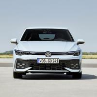 Volkswagen golf 7.5 anno 2022 x ricambi