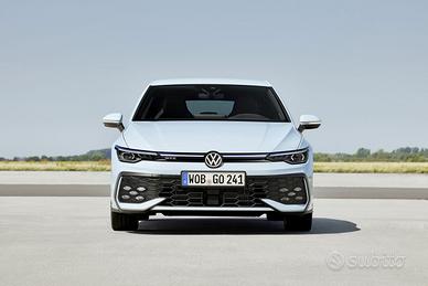 Volkswagen golf 7.5 anno 2022 x ricambi