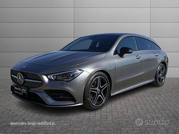 MERCEDES-BENZ CLA Shooting Brake 200 d Premium aut