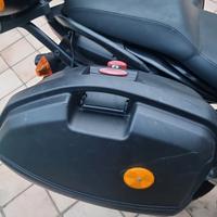Valigie laterali Givi V35