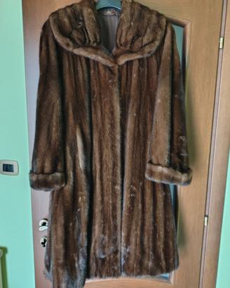 Pelliccia di visone canadese “Majestic Mink”