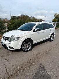 FIAT FREEMONT STRAFULL