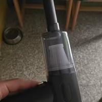 Piccolo aspirapolvere wireless