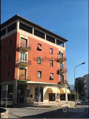 Appartamento semi-arredato Pistoia ovest/zona Coop