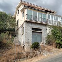 Casa indipendente da ristrutturare