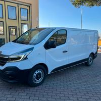 Renault trafic passo lungo