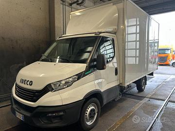 IVECO Daily 35S14NV 3.0 CNG Furgunatura in allum