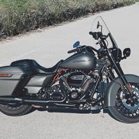 Harley-Davidson Road King Special. - 2018