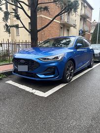 Ford focus 1.0 Ecoboost hybrid 125 cv ST Line