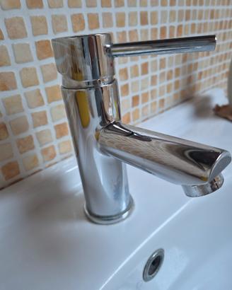 rubinetteria da bagno azienda PAFFONI