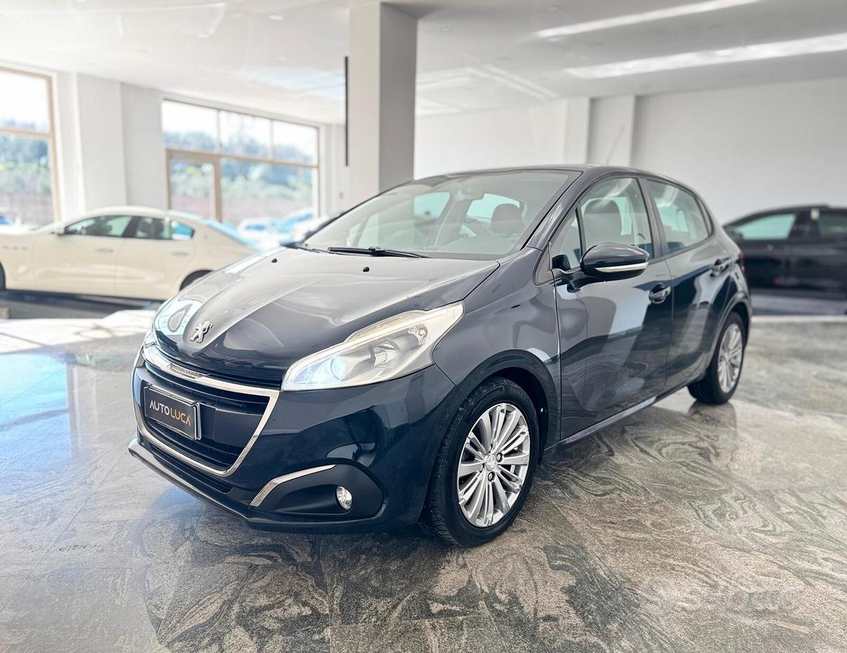 Peugeot 208 1° serie