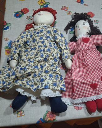 2 bambole di pezza, fatte a mano. vintage