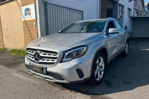 Mercedes-Benz GLA 180 180 d Sport auto UNICO PROPR