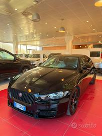 JAGUAR XF 2.0 D 180 CV aut. Pure Business