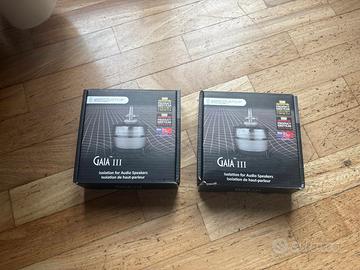Isolatori per diffusori IsoAcoustics Gaia III
