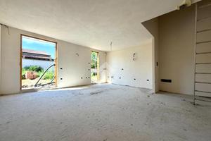 VILLA A SCHIERA A GUASTALLA