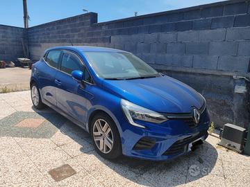 Auto Renault Clio