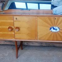 SIDEBOARD ANNI '50