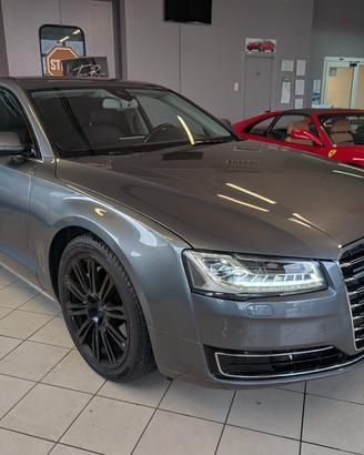 Audi A8 3.0 TDI 262 CV ultra quattro tiptronic
