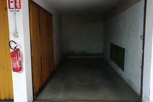Garage in piazza de gasperi