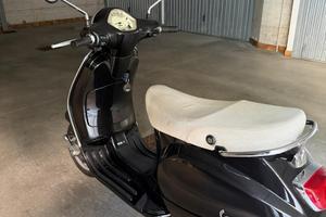 VESPA 125 LX