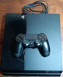 PS4 500 GB + 1 controller
