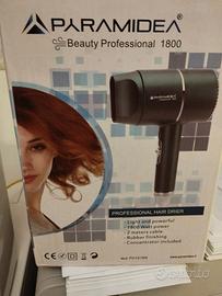 asciuga capelli  potenza 1800 Watt 