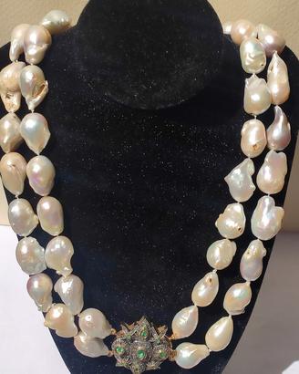 Splendida collana con doppio filo di perle scarama