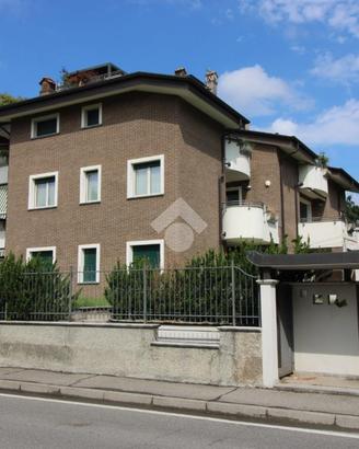 2 LOCALI A ARCORE