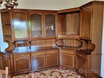 Sala da Pranzo Completa in Legno