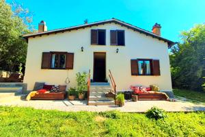 Ronciglione villetta al lago