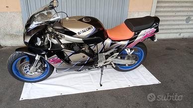suzuki GSXR 750 anno 92 A.S.I