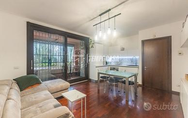 Bilocale in Via Aldo Moro, 8 Milano Visconti