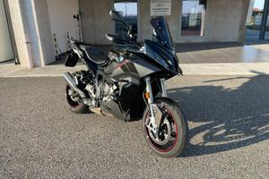 BMW S 1000 XR triple black