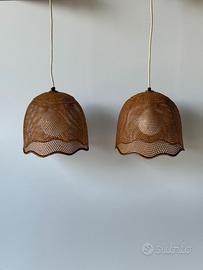 Coppia di lampadari vintage in rattan anni 70