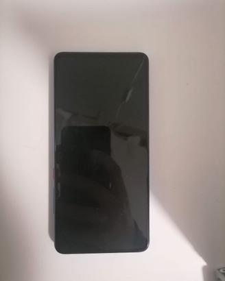 xiaomi Mi 9t pro con schermo rotto