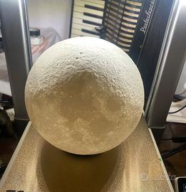 Lampada Luna 3D LED (20€ la M / 25€ la L)