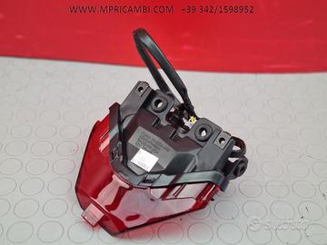 FARO POSTERIORE YAMAHA R3 2014 2015 R25 2016 2017