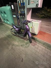 aprilia scarabeo(LEGGERE DESCRIZIONE)